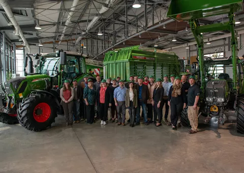 20 Farmer aus Illinois zu Besuch bei Fendt in Marktoberdorf