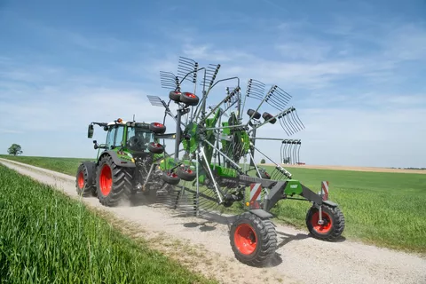 Schnell und komfortabel transportiert: Der Fendt Former