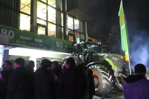 80 years of ZG Raiffeisen and Fendt