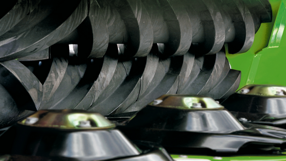 Close-up of the Fendt Slicer roller conditioner