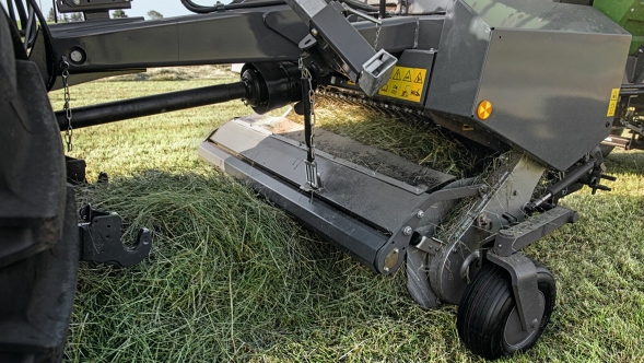 Detailed view of the pick-up feed intake by a Fendt Tigo ST model