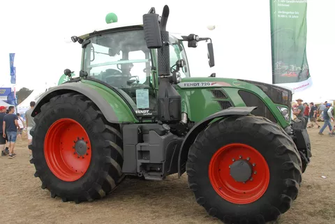 Fendt 720 Vario on the fairground