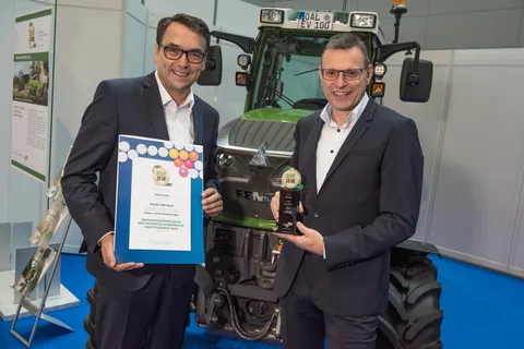 Roland Schmidt (Vice President Marketing at Fendt) and Walter Wagner (Head of Tractor Development at Fendt)