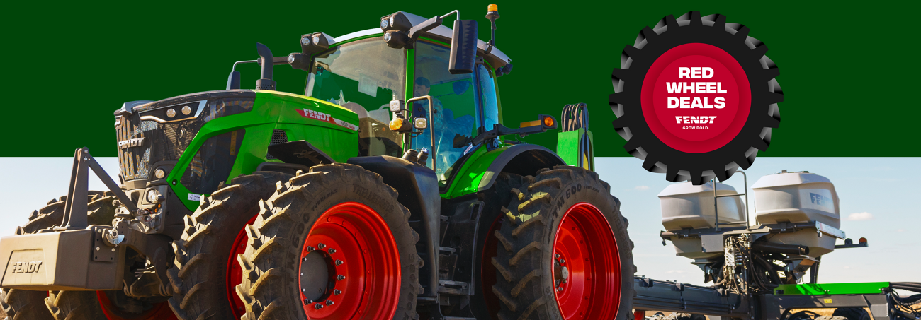 A green Fendt tractor with red wheels showing the campaign logo for the Fendt Red Wheel Deals