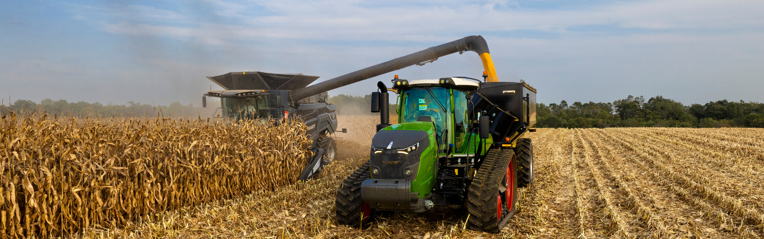 Fendt IDEAL Combine Harvesting Corn